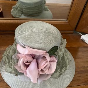 Green floral hat